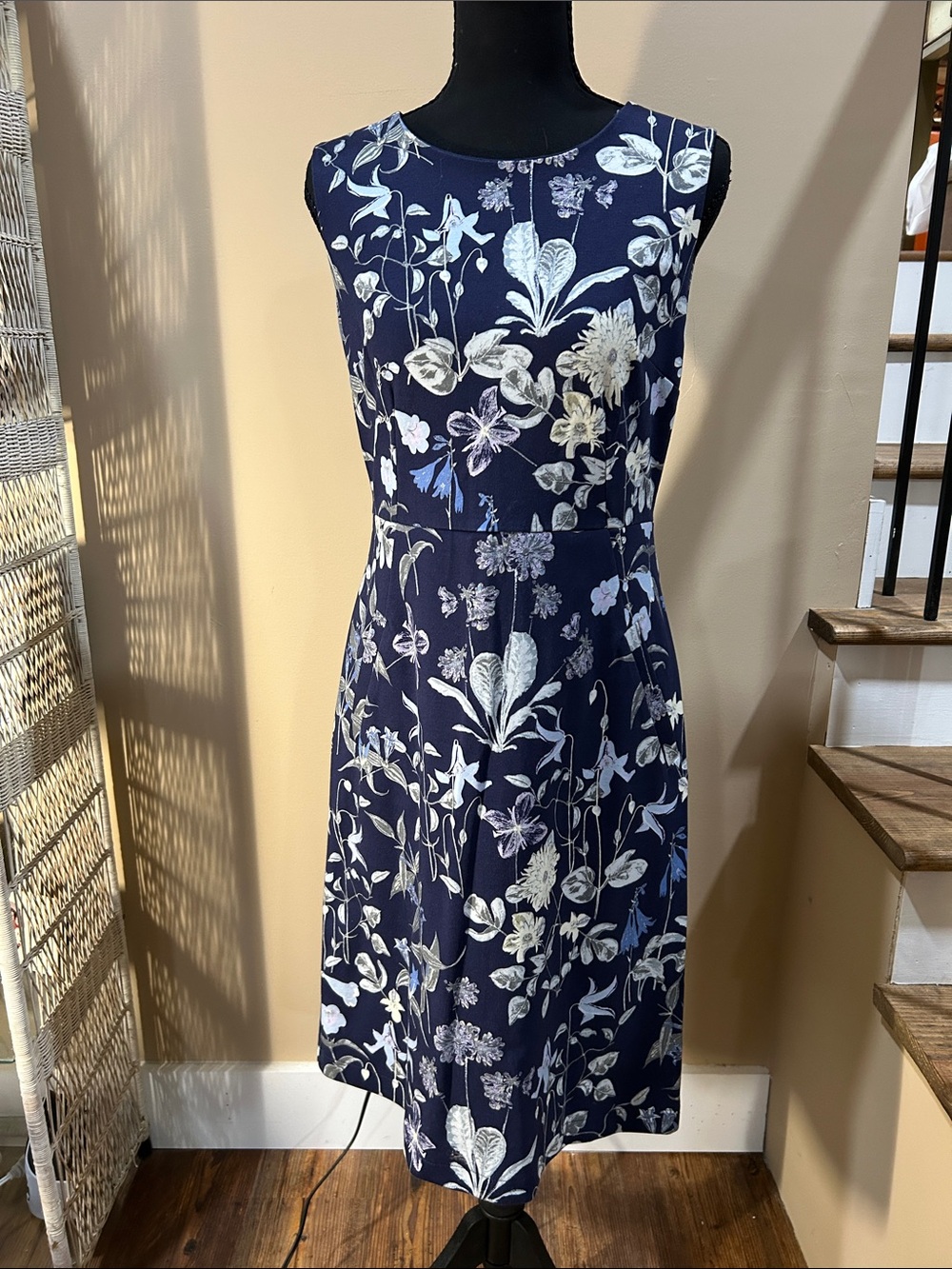 Lands' End 6 Navy and White Floral Sleeveless Midi Dress LN